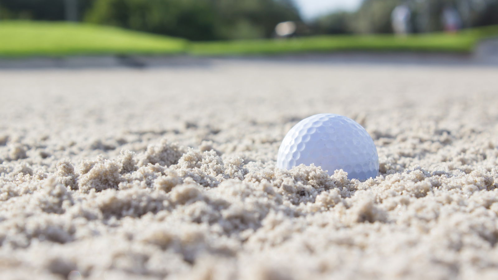 Golfer hits bunker shot then THROWS ball into the hole!